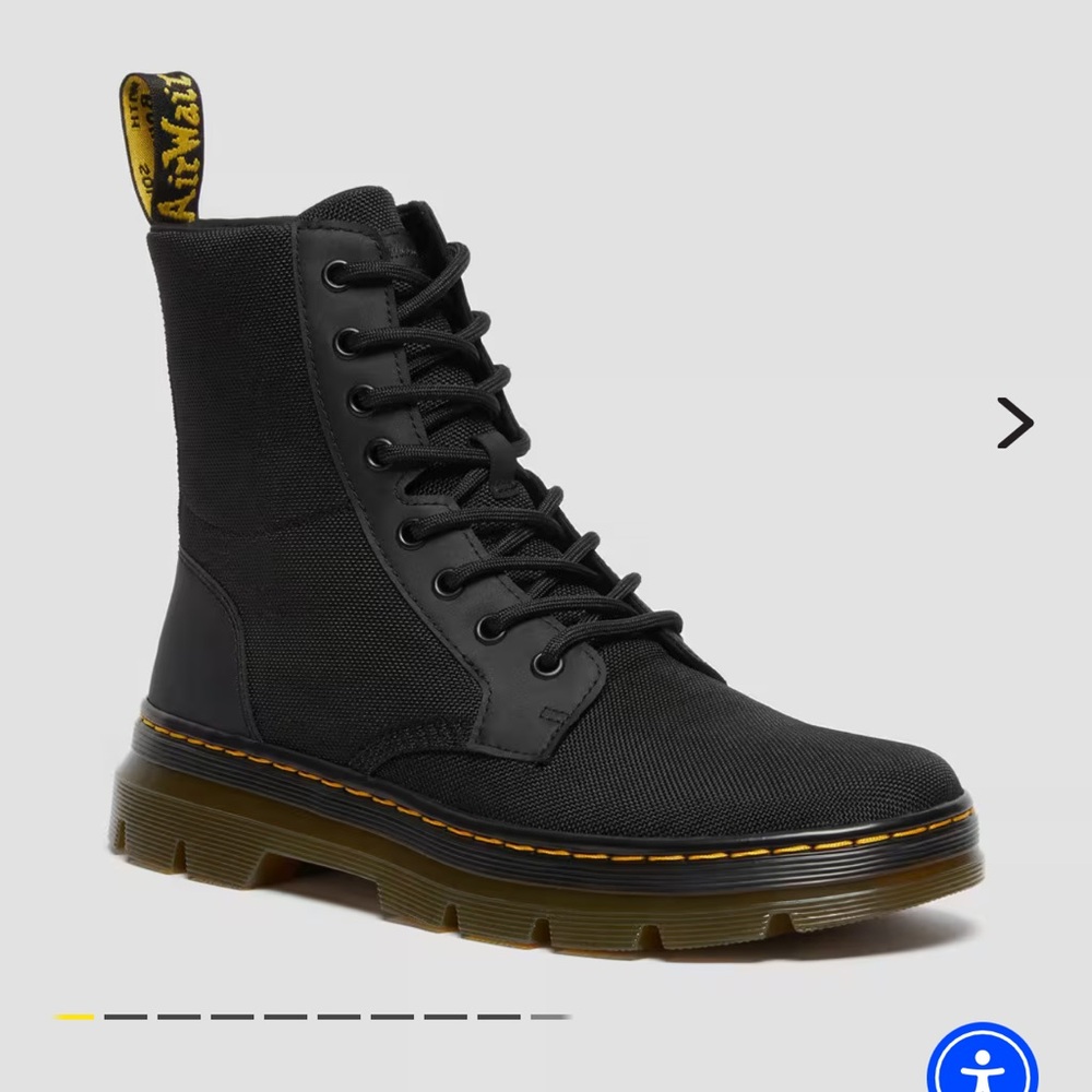 NWT Men’s Dr Martens Combs Black